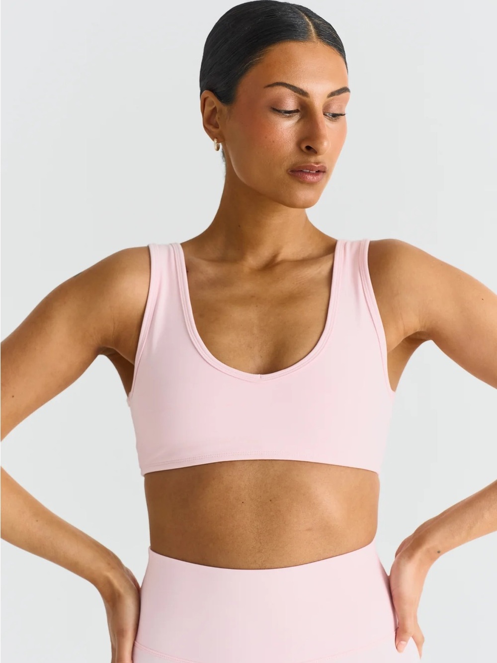 Sisterly Tribe Softsculpt Deep V-Neck Bra in Ballet Slipper